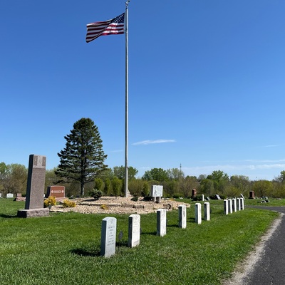Hiawatha Cemetery Veterans Memorial