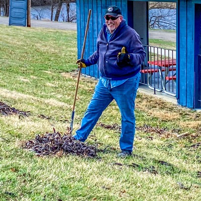 Dave Middendorf sprucing up the City Lake.